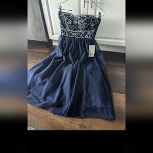 Gorgeous B Darlin tulle beaded dress brand new size 5/6 navy Below Knees…